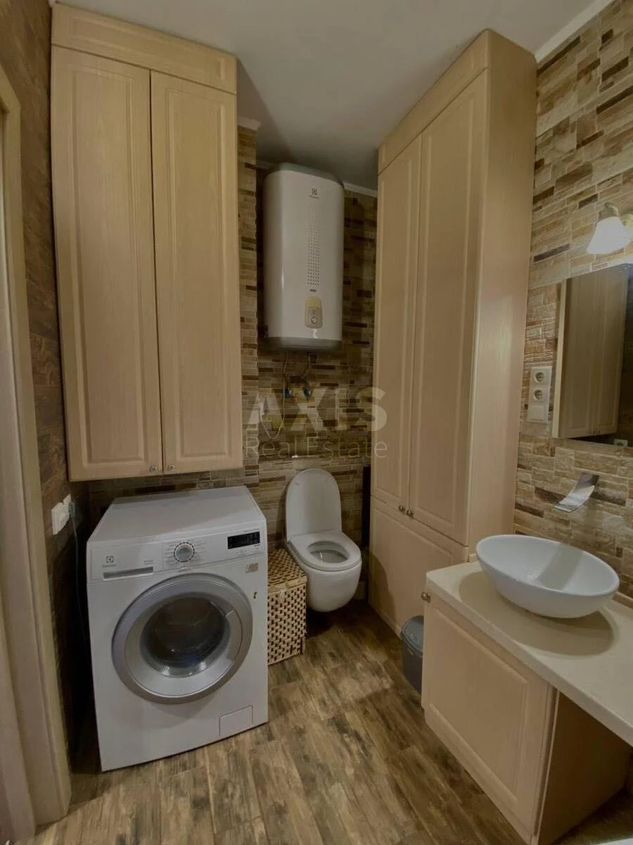 1k apartment vul. Sikors'kogo Igorja Aviakonstruktora 1А720444