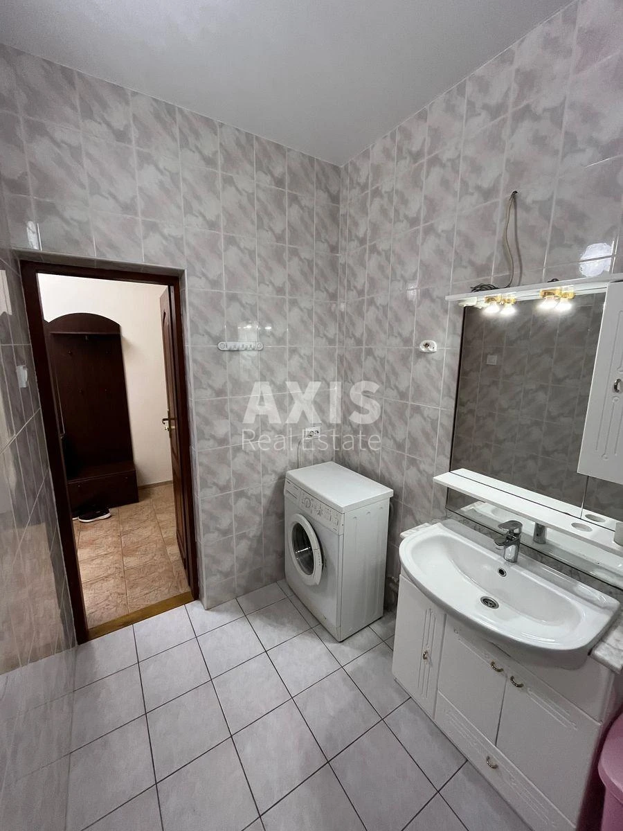 3k apartment vul. Kondratjuka Jurija 18А579068