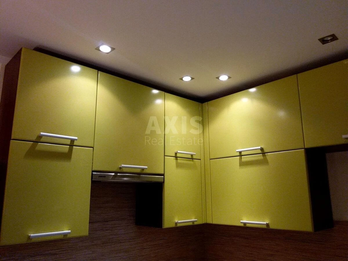 1к квартира ул. Голосеевская 5642430