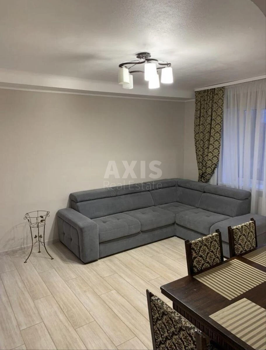 3k apartment pr-t Berestejskij 70695110