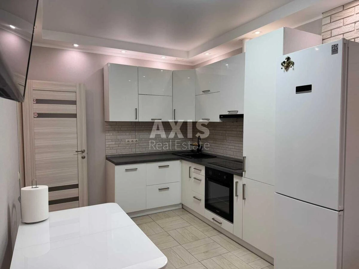 1k apartment vul. Panel'na 449368