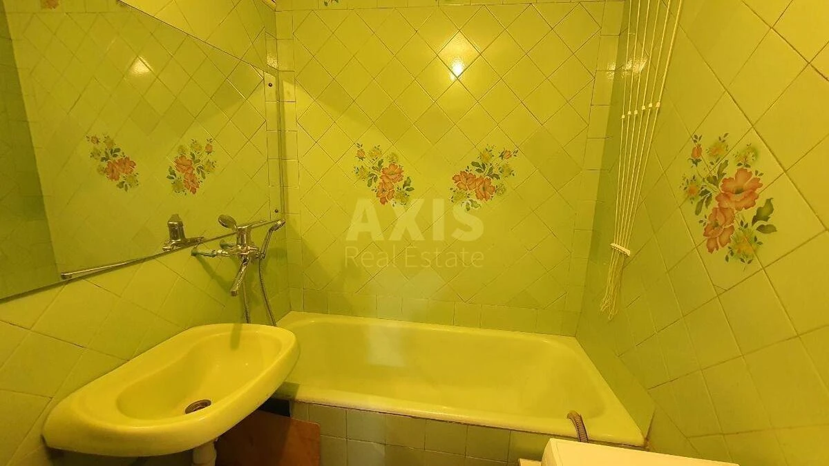 2k apartment vul. Revuc'kogo 7612438