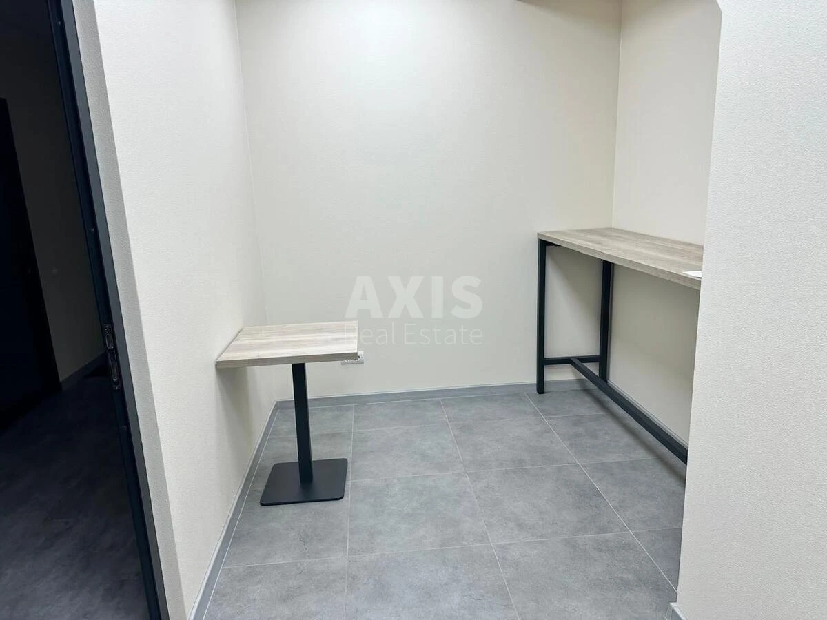 Trade object vul. Viktora Nekrasova 1/3, 360m2698469