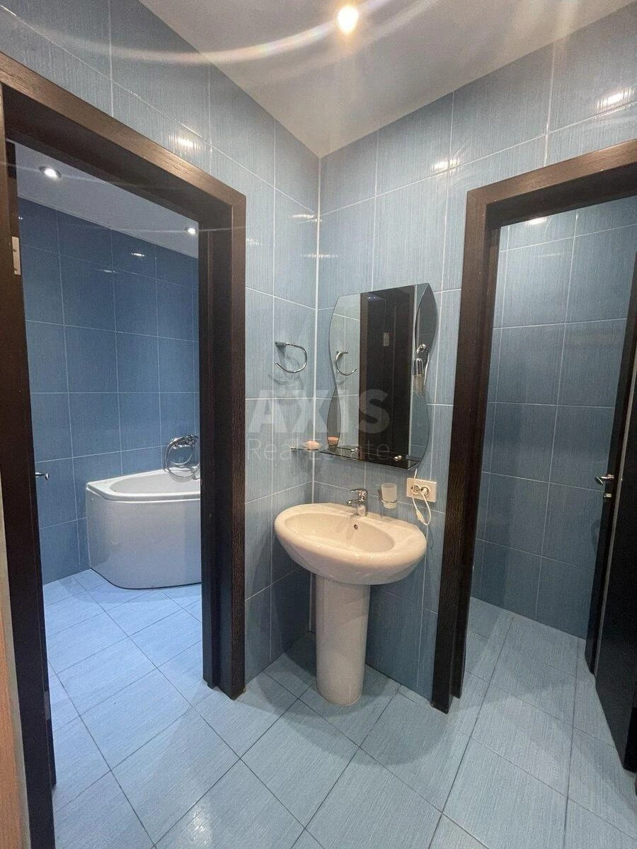 3к квартира ул. Карпатская 12682833
