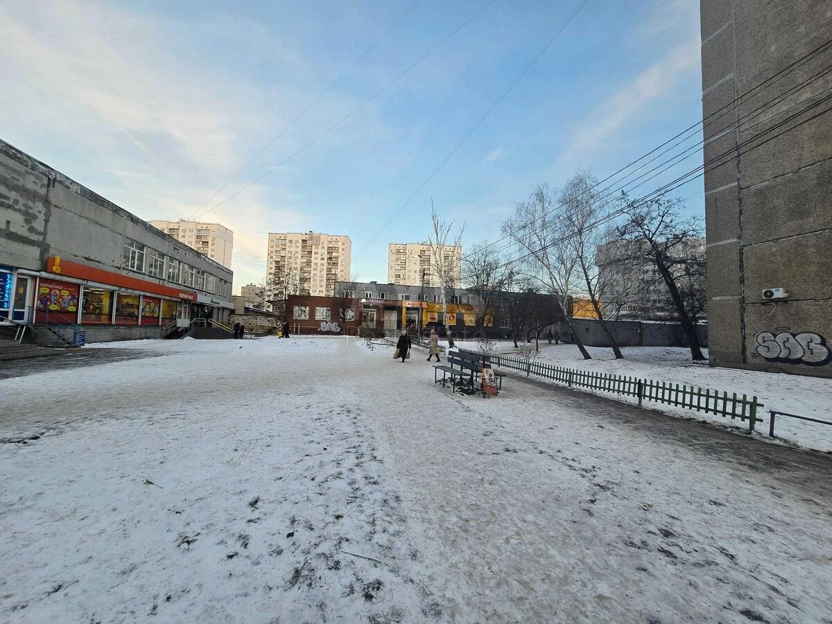 Объект торговли ул. Кибальчича Николая 11В, 40м2670862