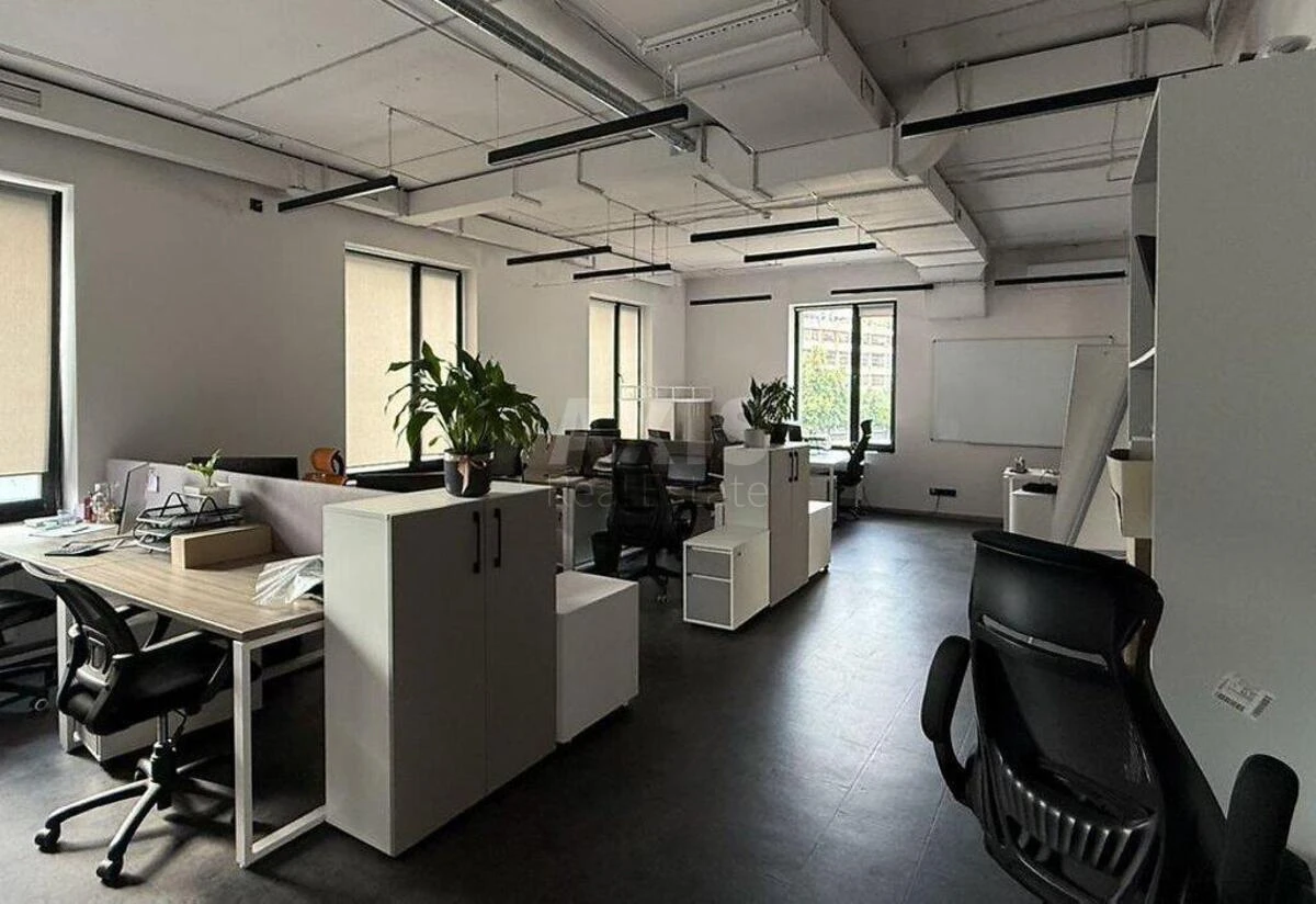 Офис ул. Рыбалко Маршала 11, 1130м2586442