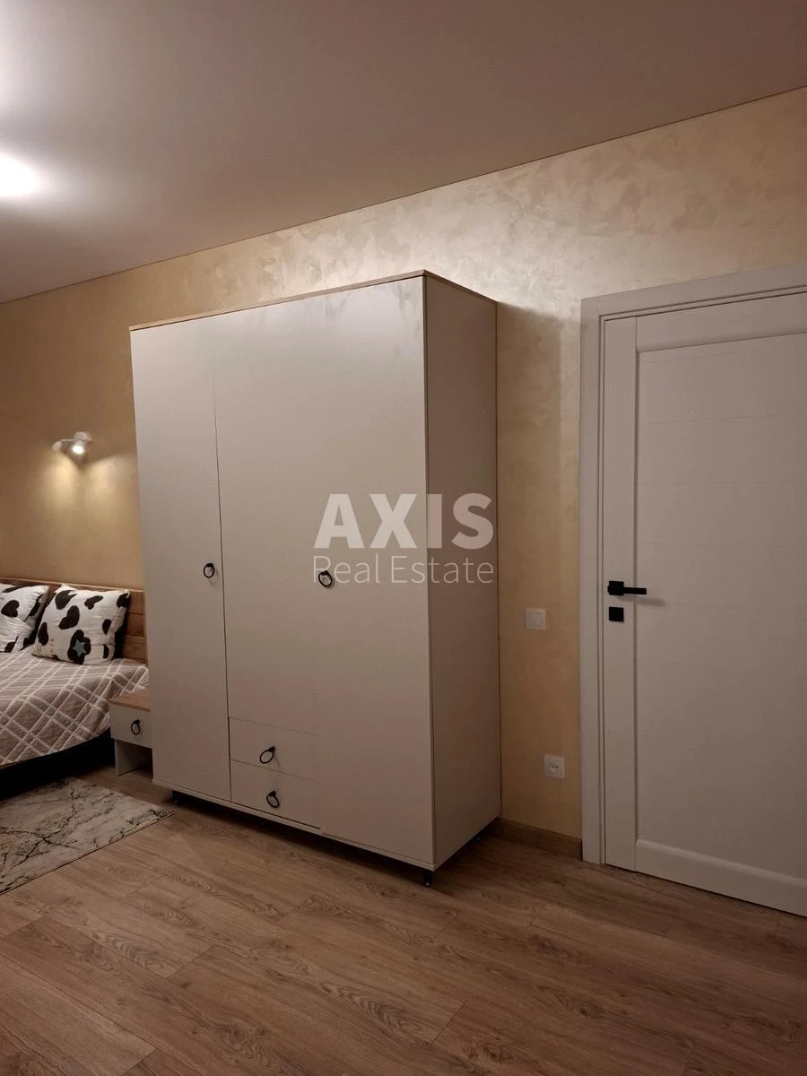 1k apartment pr-t Povitryanykh Syl 56685084