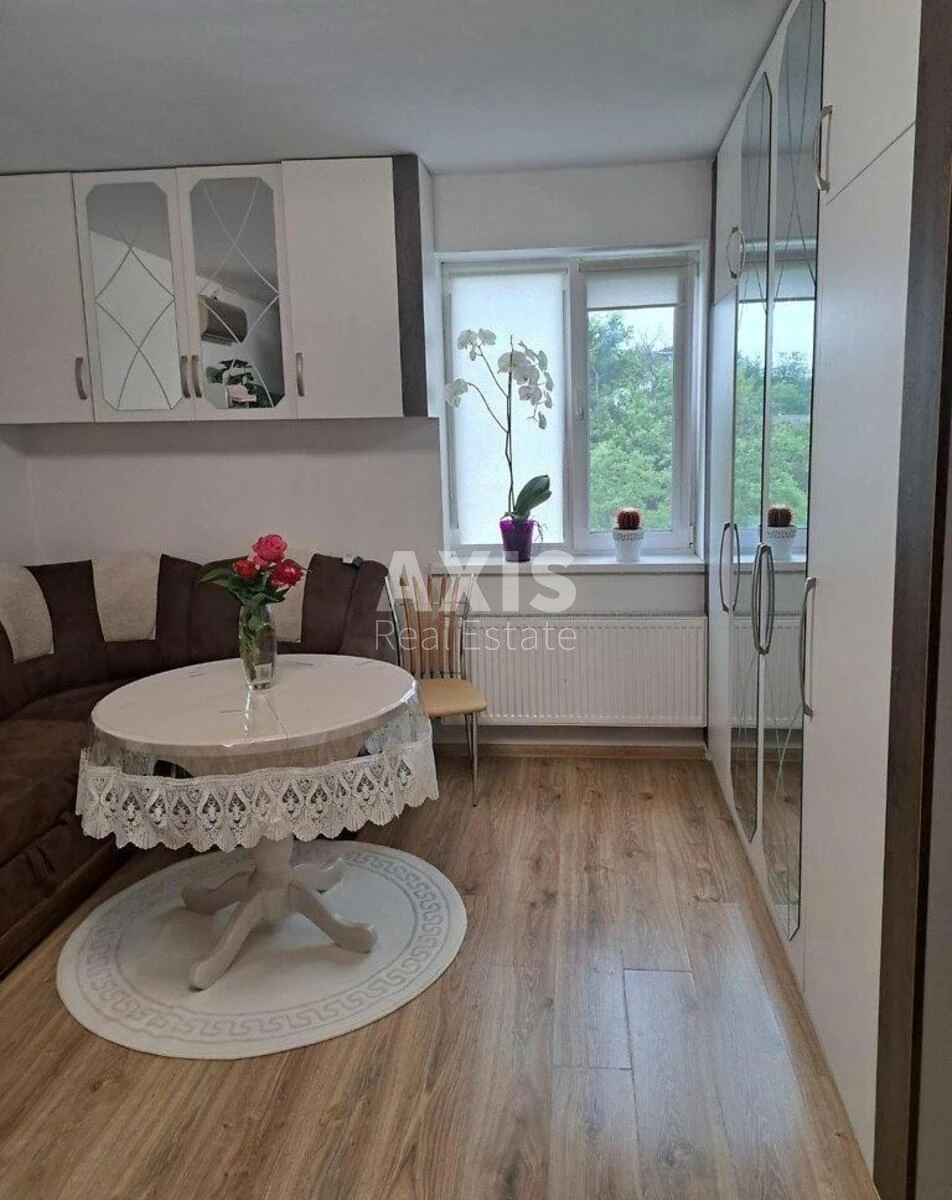 2k apartment prov. Levitana 4Б536001