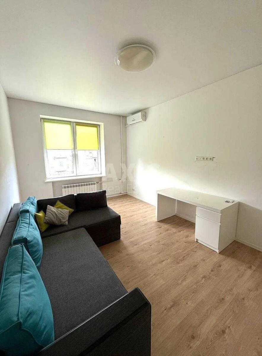 2k apartment vul. Oleksy Tykhoho 38/19655895