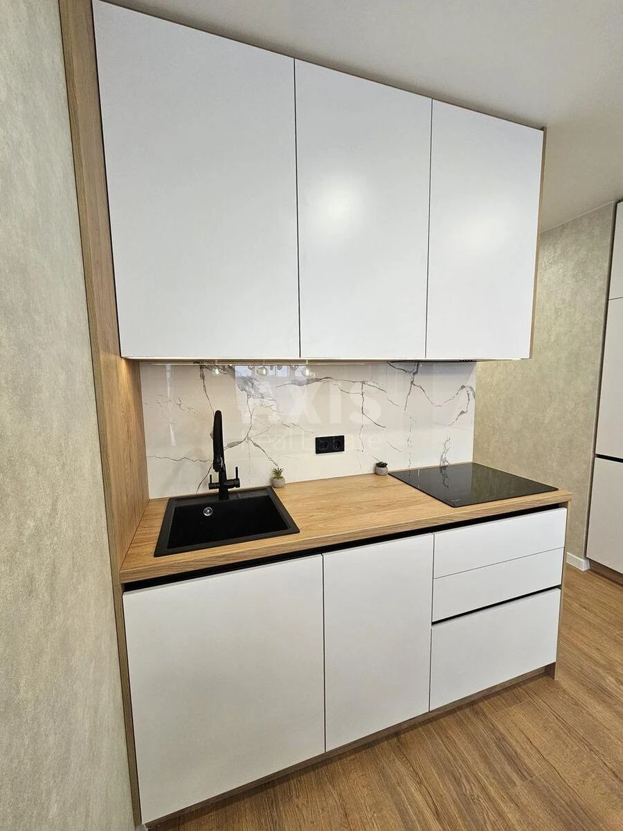 1k apartment vul. Oleksandra Olesja 27А671733