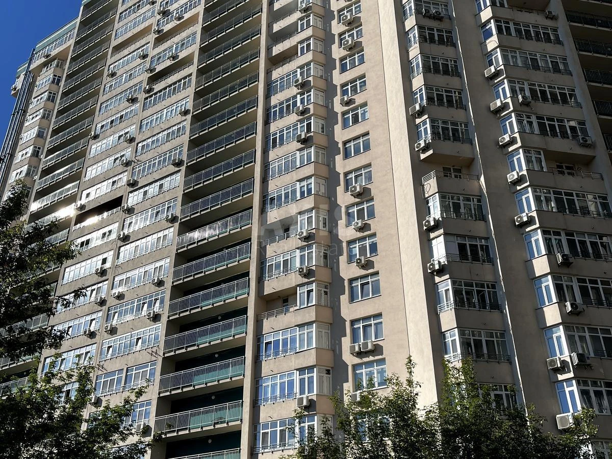 2k apartment vul. Lypkivs'kogo Vasylja Mytropolyta 37Б6885712