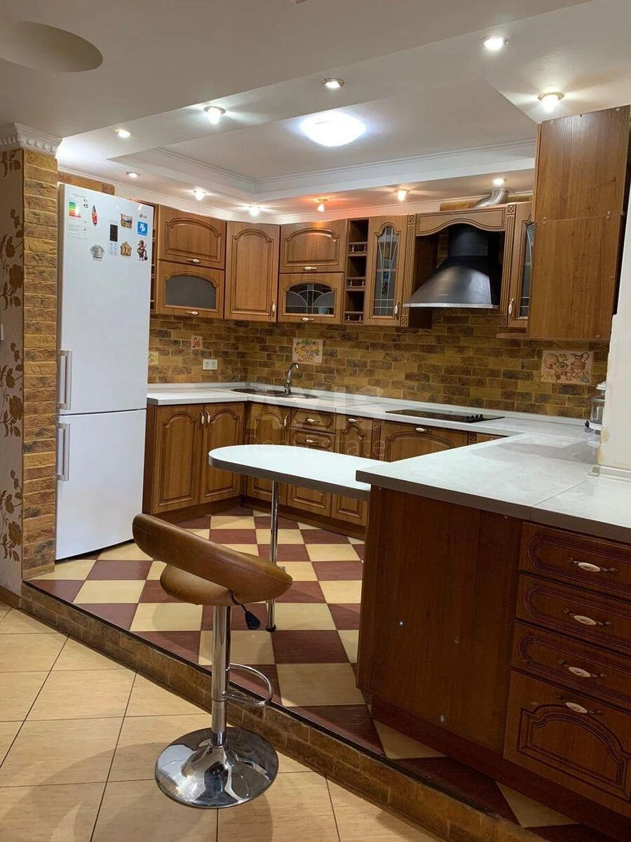 2к квартира бул. Чоколовский 42А642102