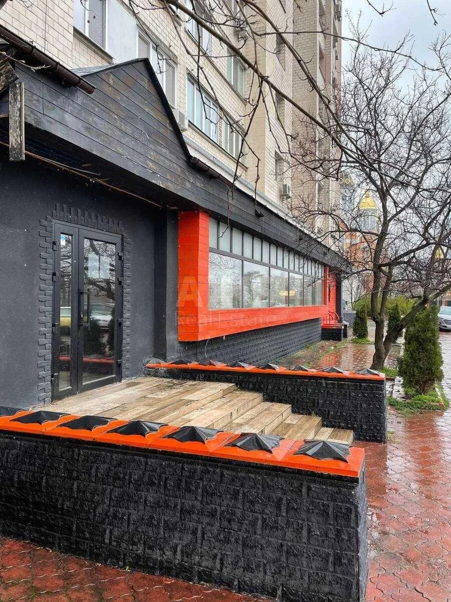 Офіс пр-т Володимира Івасюка 20А, 201м2