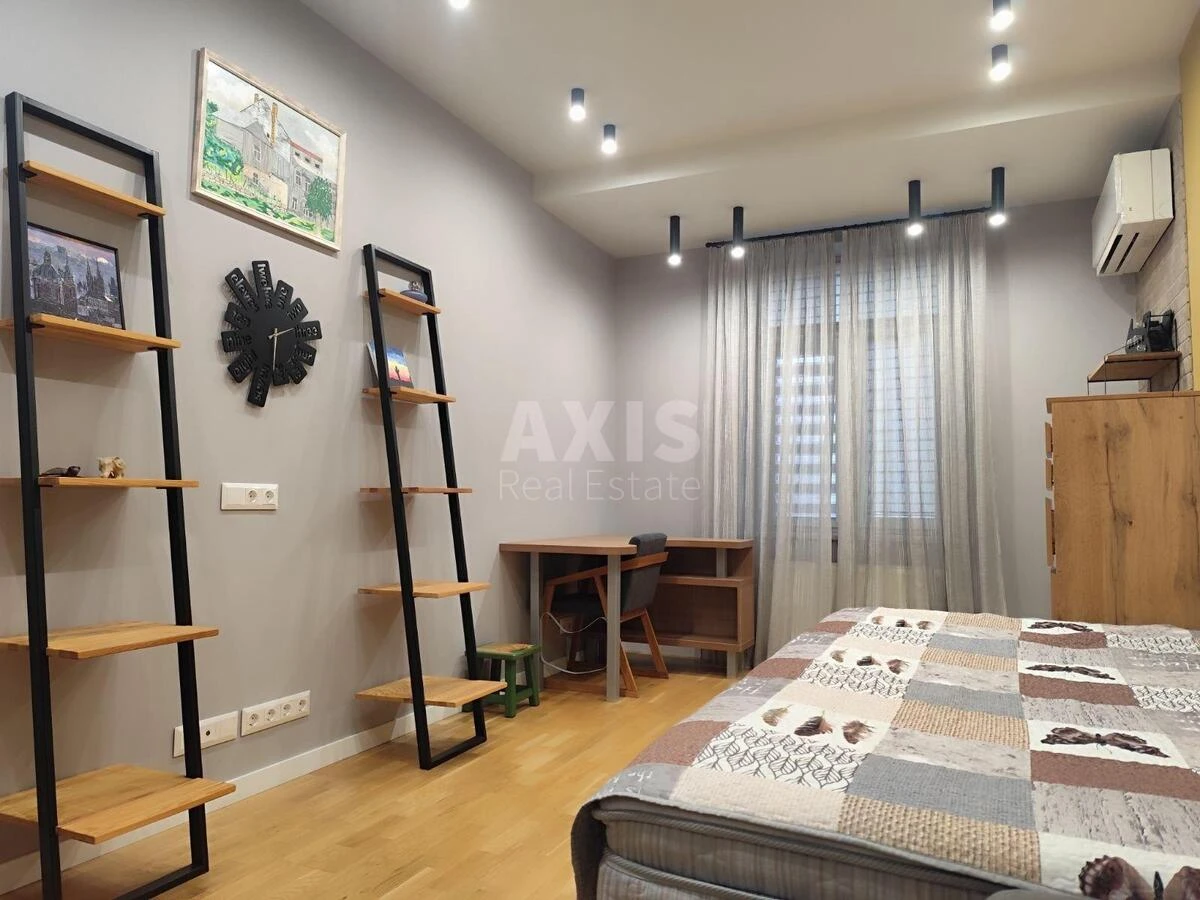 4k apartment vul. Shhekavyc'ka 30/396607412