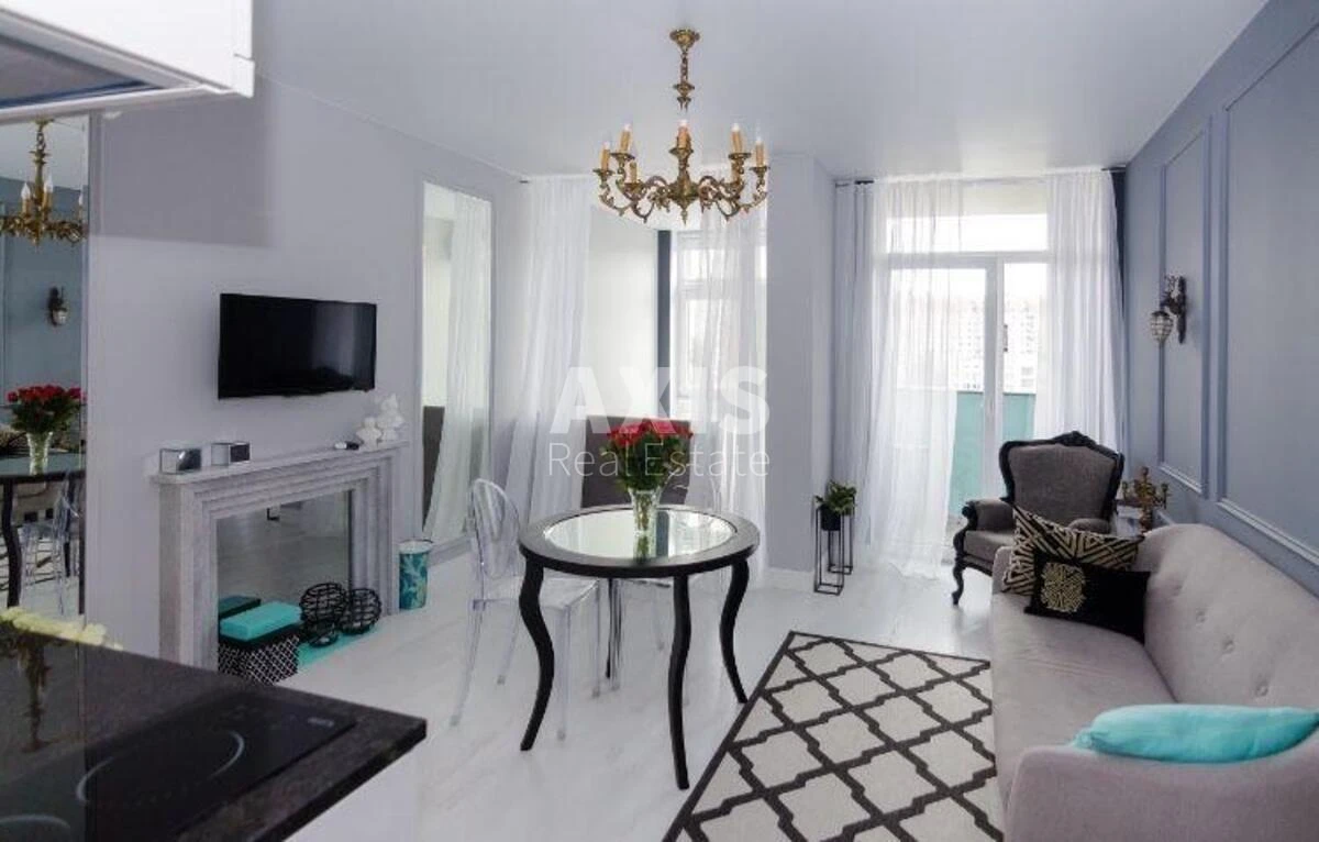 1k apartment vul. Rostyslavska 5B483400