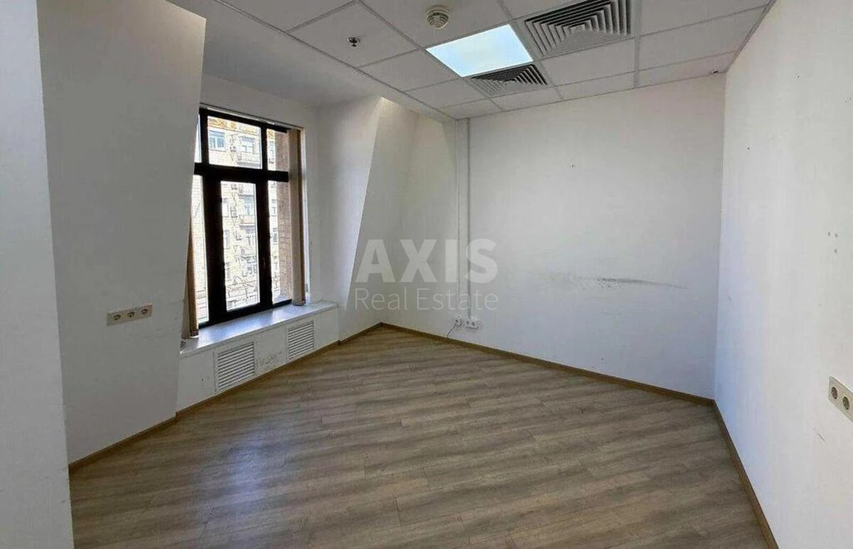 Office vul. Basejna 2А, 644m2651145
