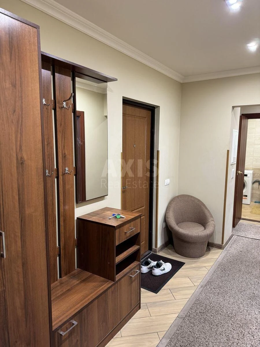 2k apartment prov. Jasynuvats'kyj 11698323