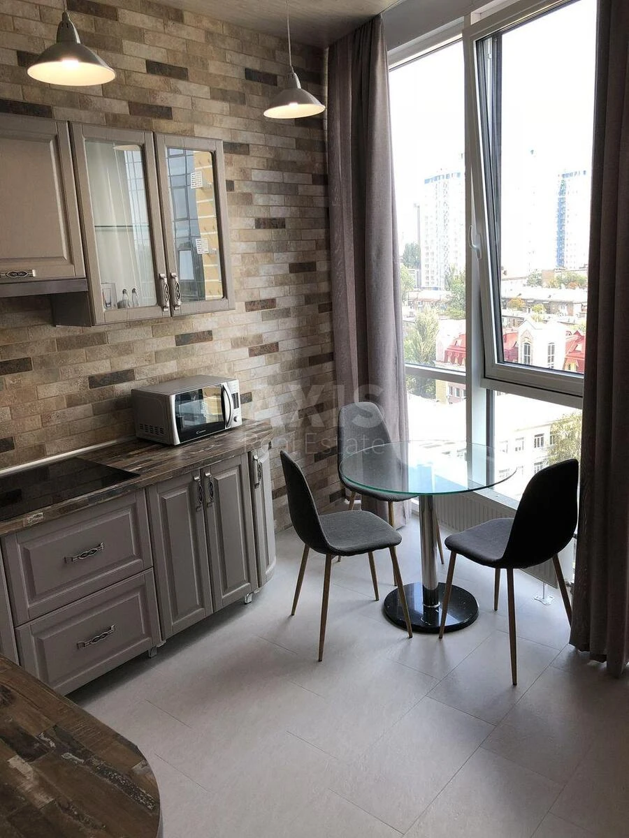 1k apartment pr-t Berestejskij 26680802