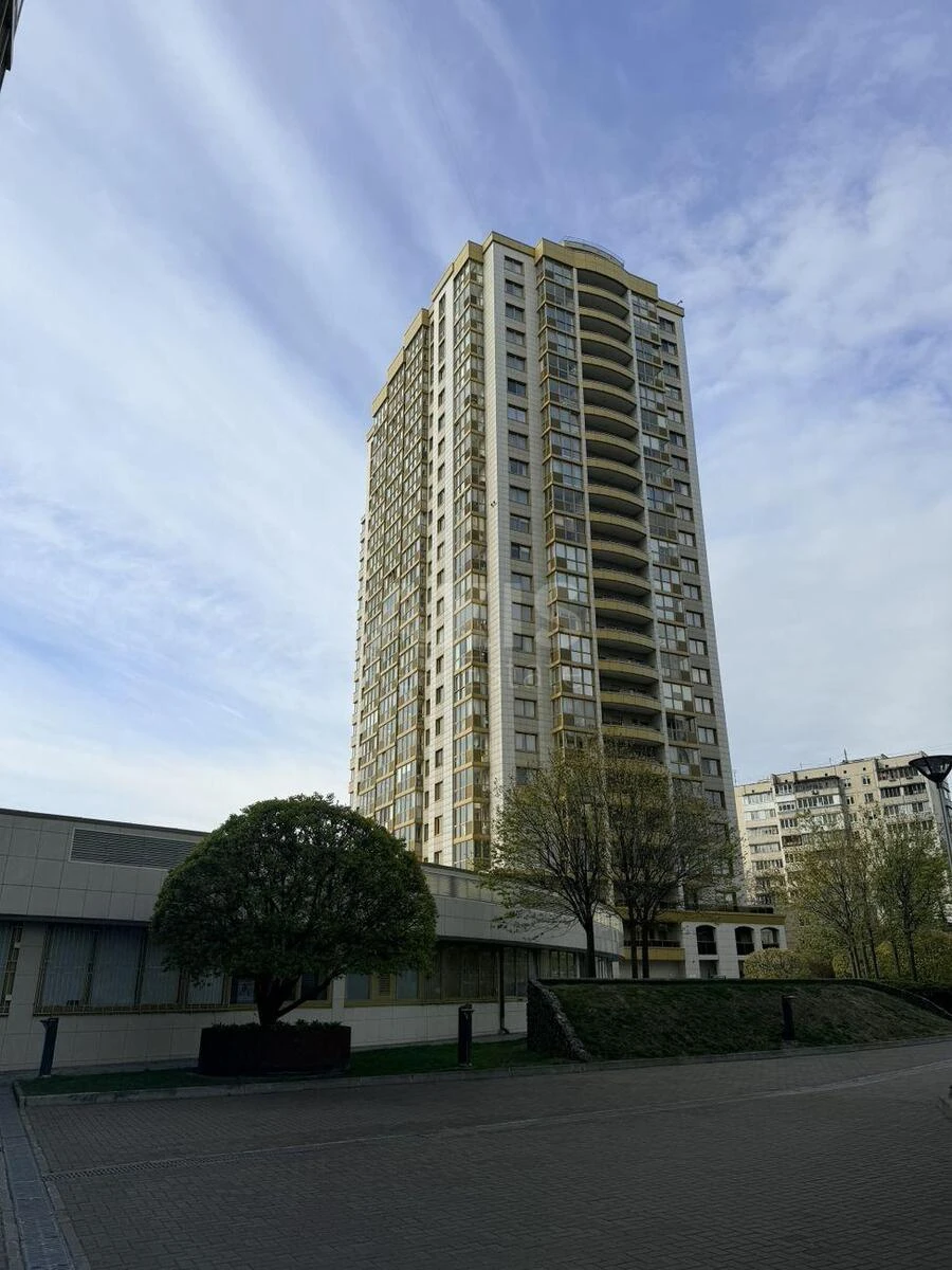 1k apartment pr-t Golosii'vs'kyj 586810110