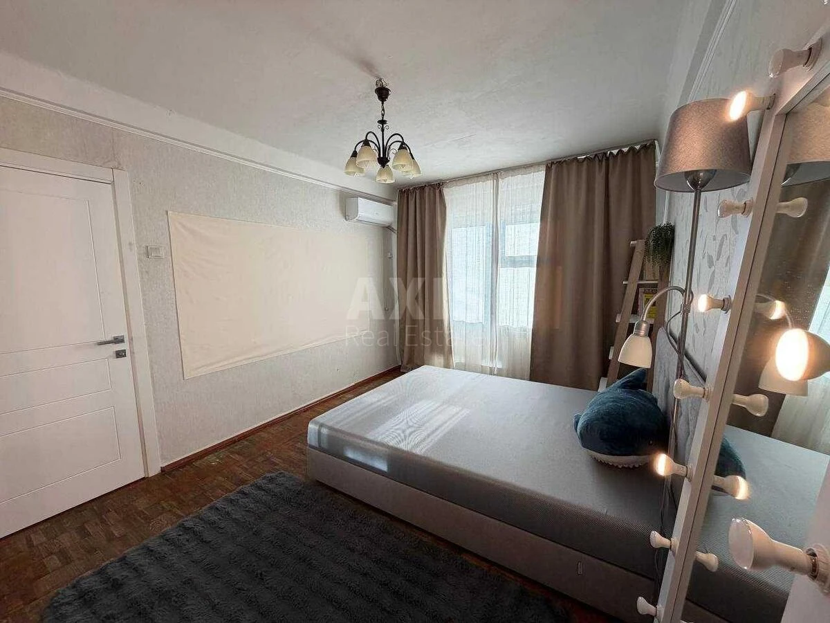 1k apartment pr-t Obolons'kyj 14Е712590