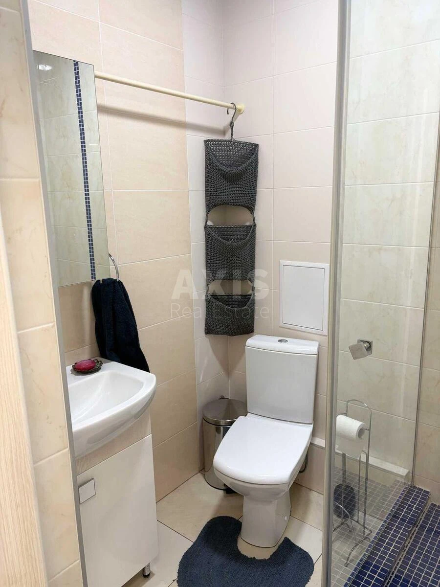 1k apartment pr-t Berestejskij 90/16907614