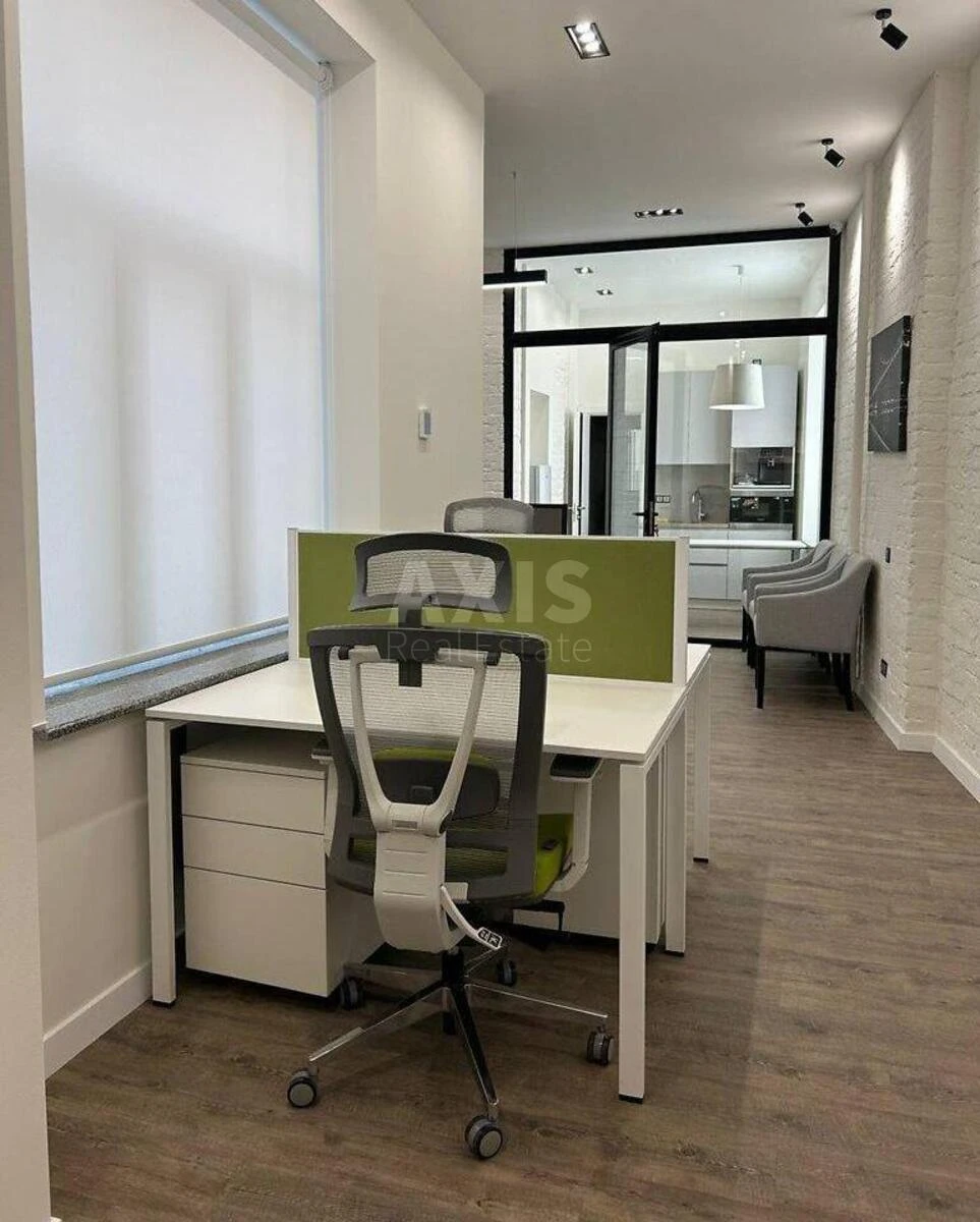 Office vul. Sichovyh Stril'civ 11А, 73m2690901
