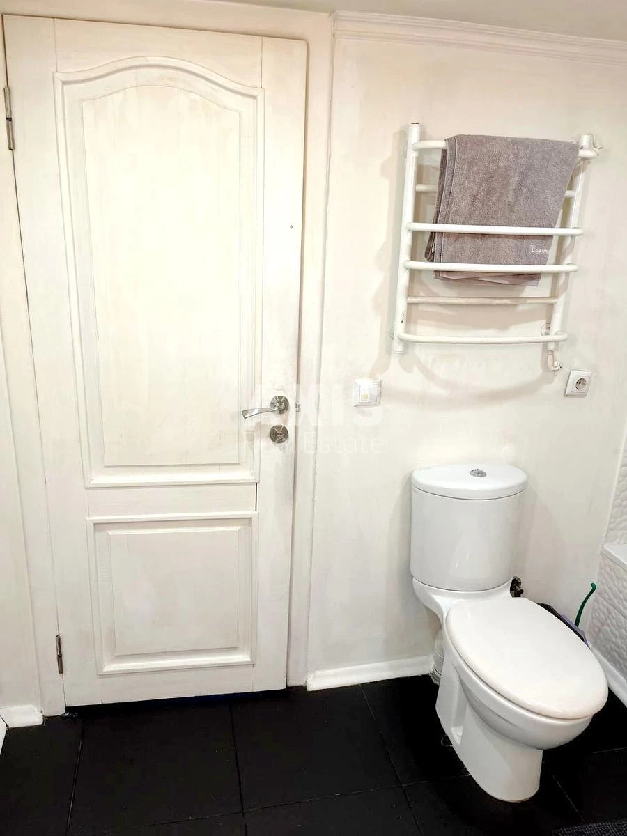 Trade object vul. Bul'varno-Kudrjavs'ka 45Б, 32m2639598