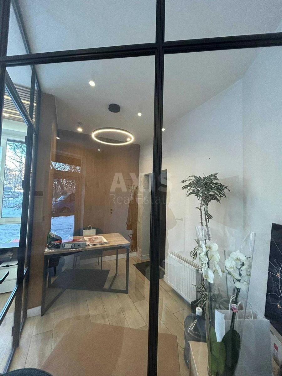 Trade object vul. Zhyvopysna 3, 30m2646597