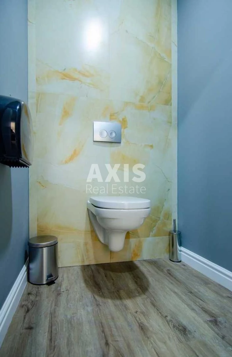 Office vul. Pymonenka Mykoly 13, 261m2335799