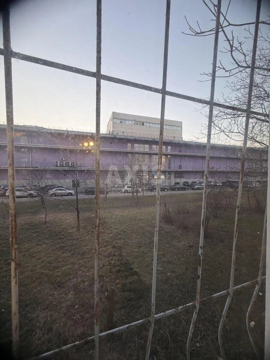 Trade object pr-t Obolons'kyj 30, 102m26608718