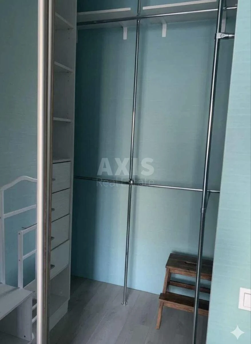 3k apartment vul. Ahmatovoi' Anny 306455116