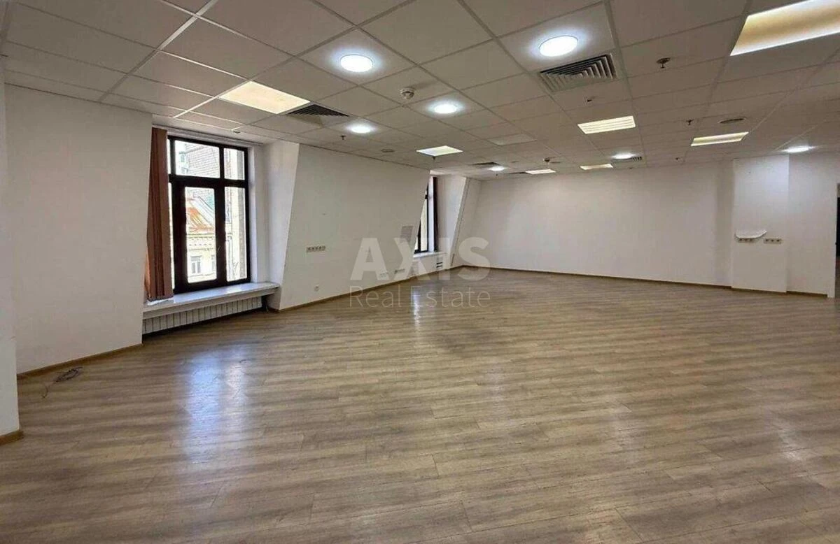 Office vul. Basejna 2А, 644m2651142