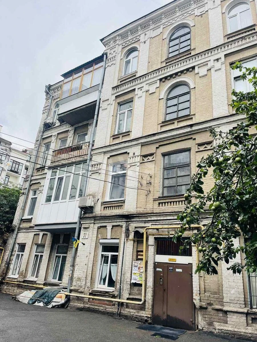 2k apartment vul. Mezhygirs'ka 32649547