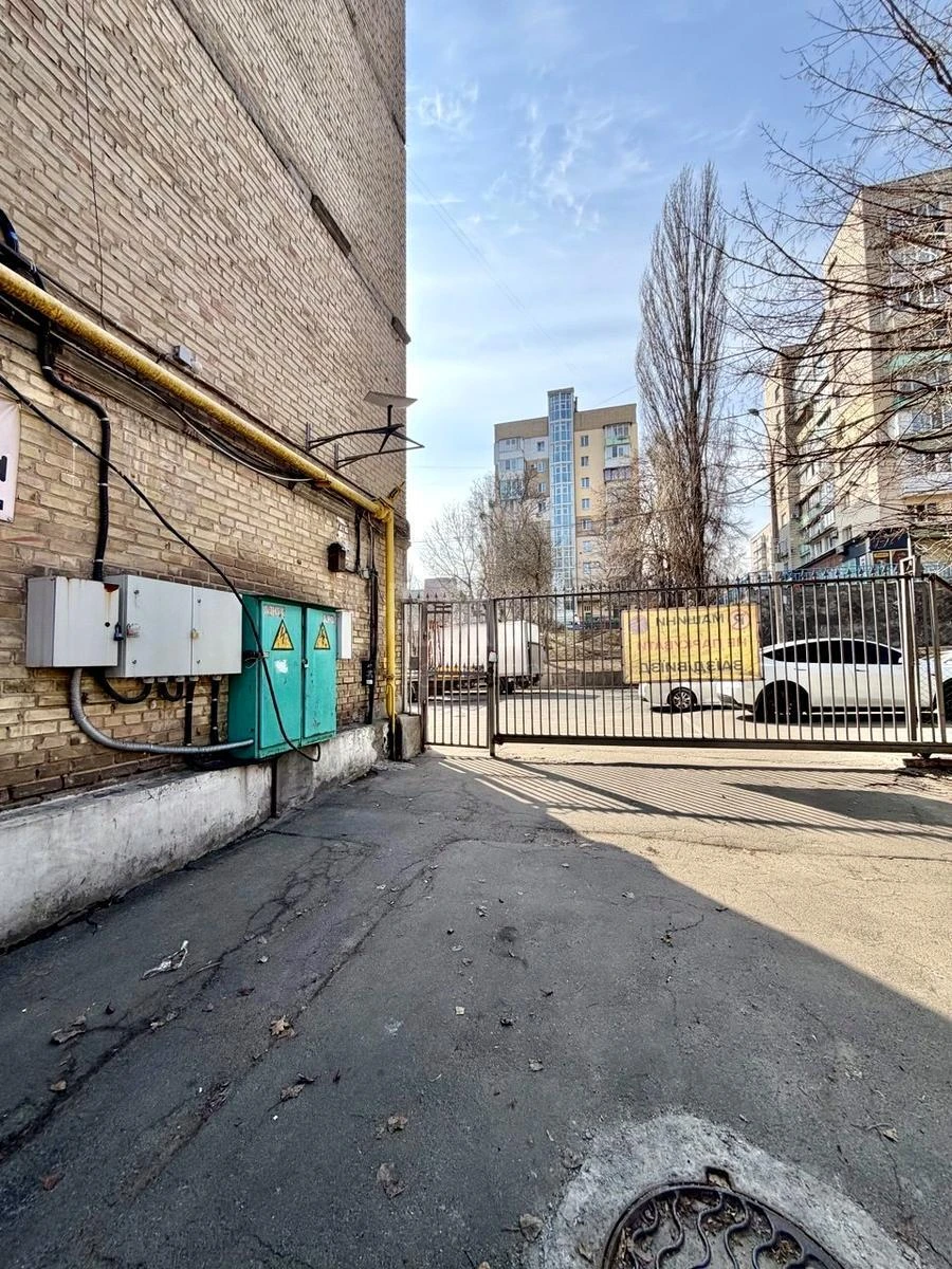 3к квартира ул. Алексы Тихого 40/166664014