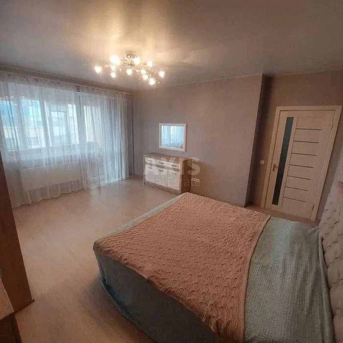 2k apartment pr-t Berestejskij 131713203