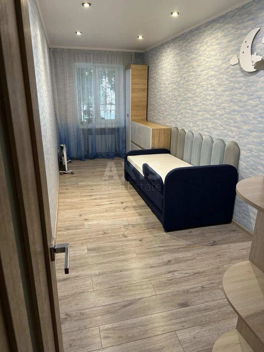 3к квартира ул. Туполева Академика 4А653595