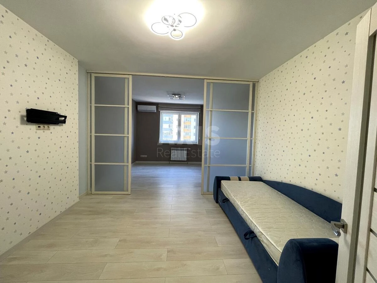 3k apartment vul. Kondratjuka Jurija 3654589