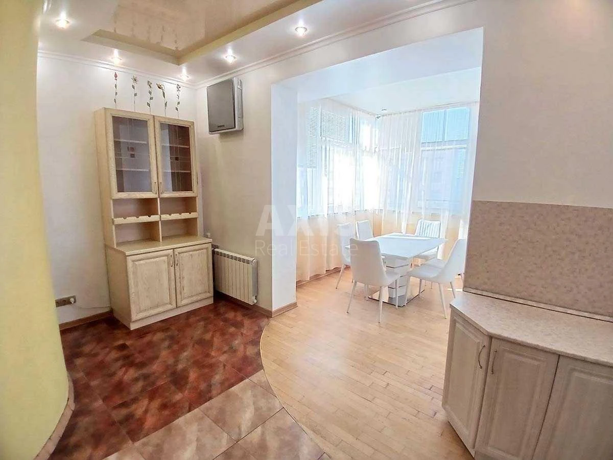 4к квартира ул. Обсерваторная 76724110