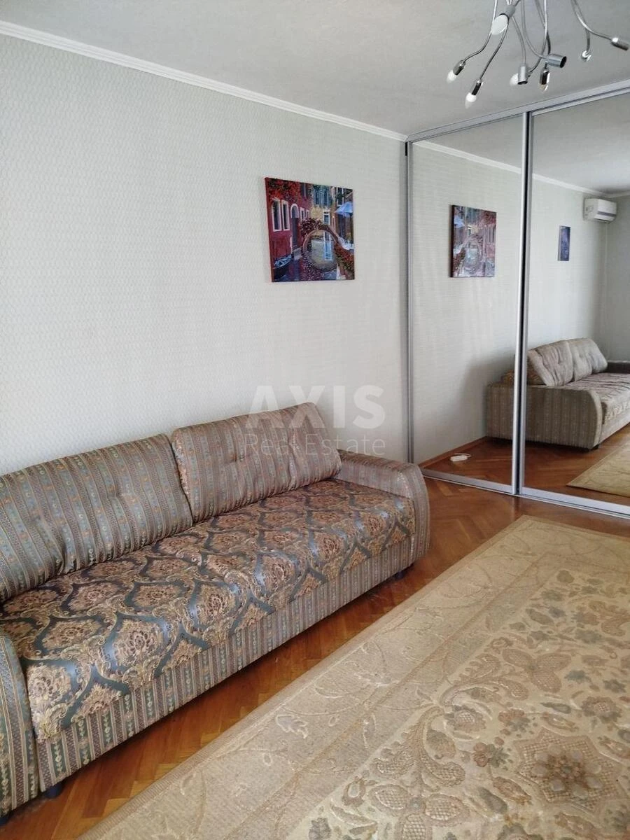 1к квартира ул. Предславинская 38672712