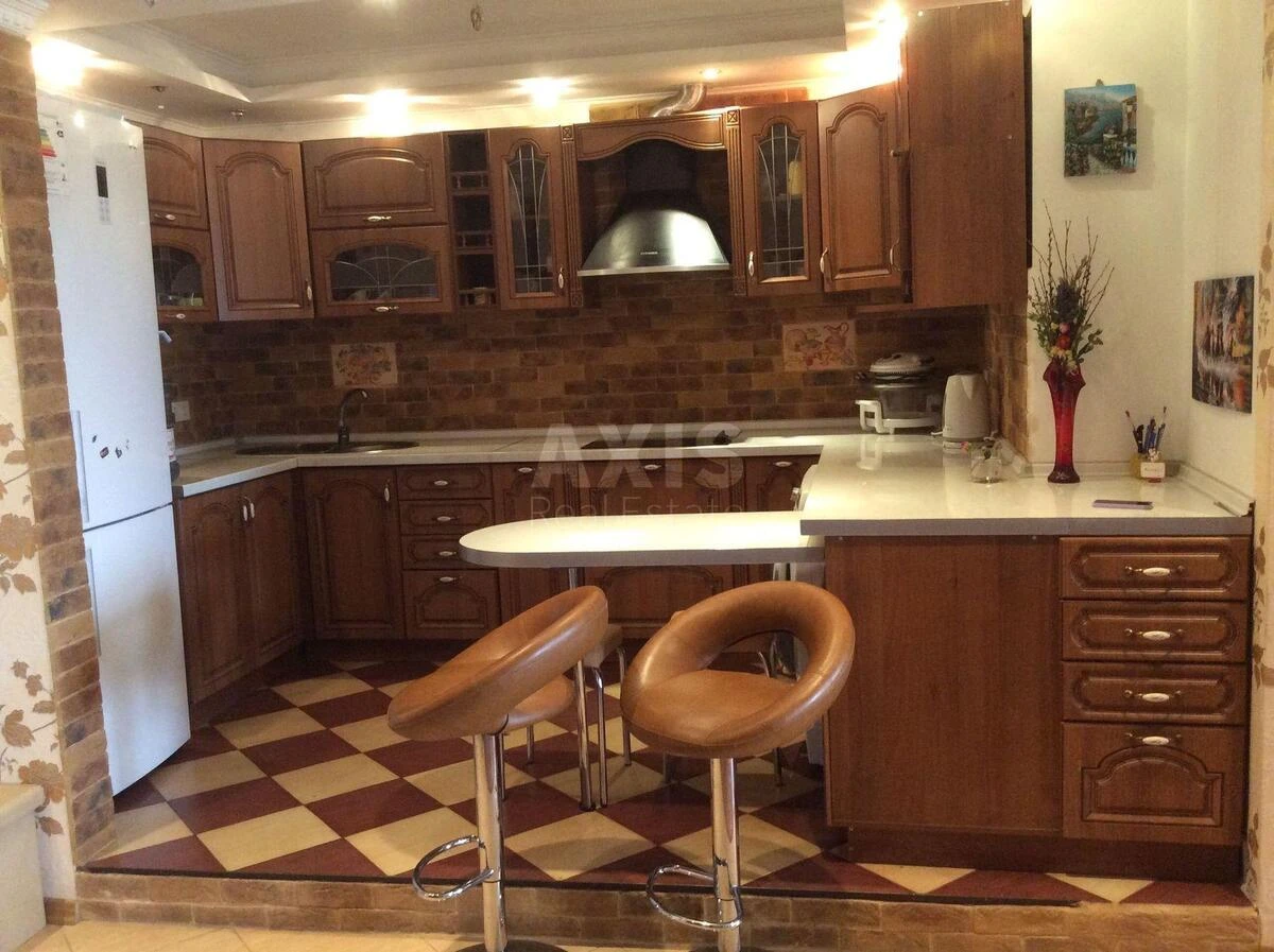 2k apartment bul. Chokolivs'kyj 42А642100