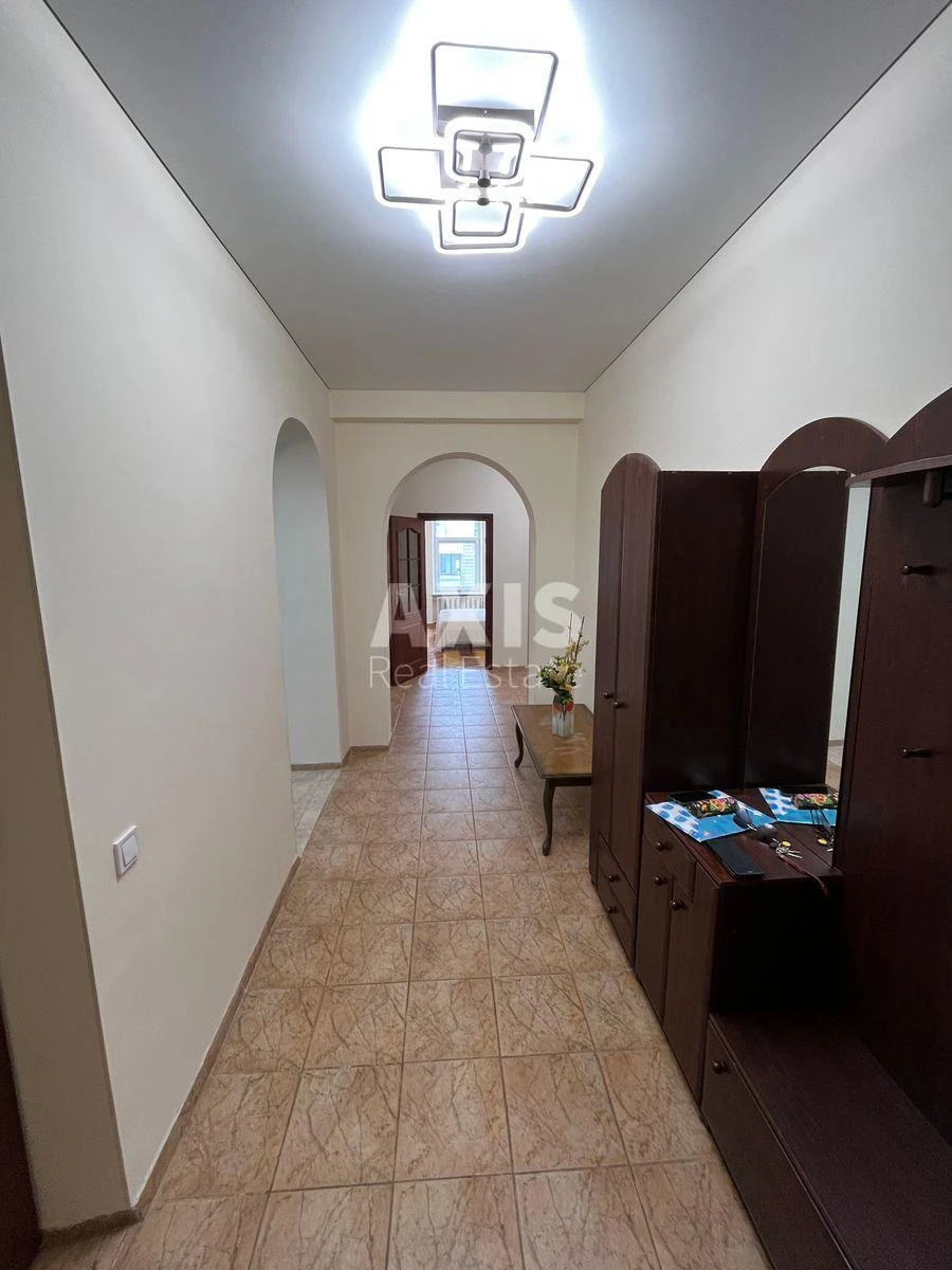 3к квартира ул. Кондратюка Юрия 18А5790610