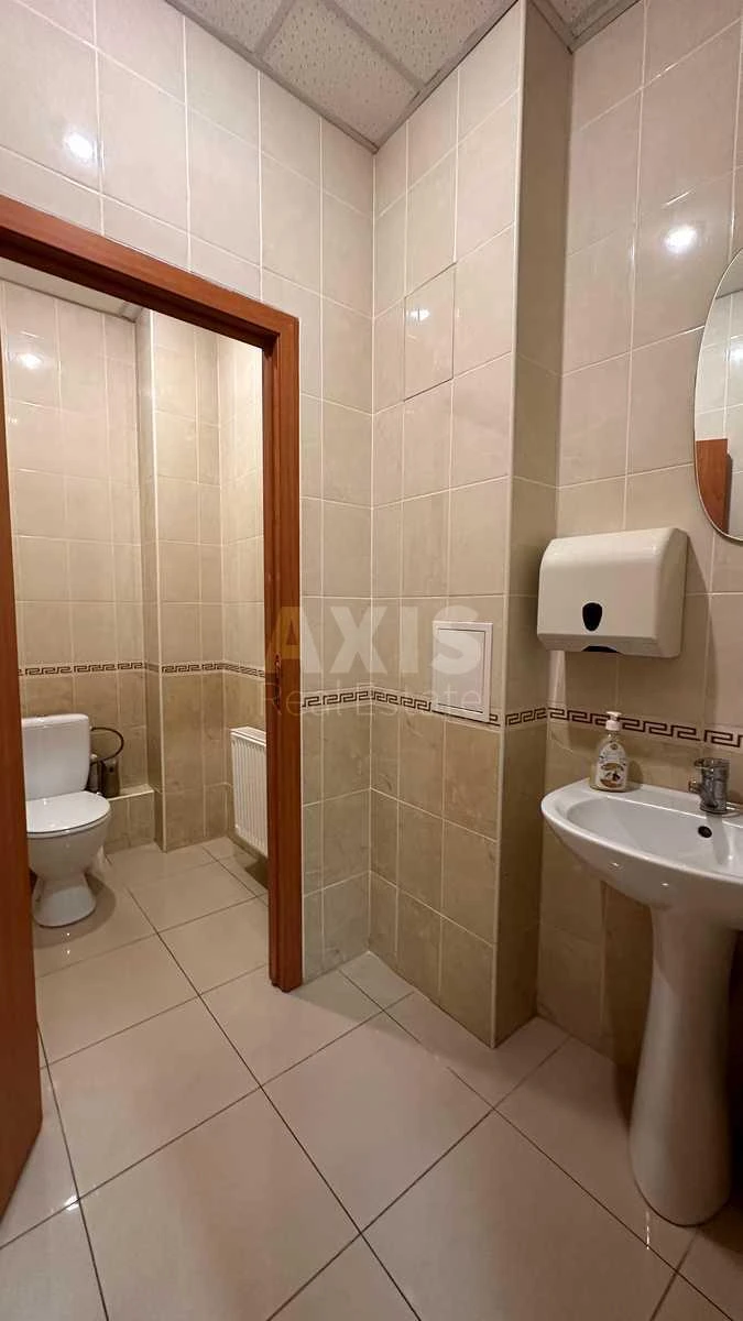Office vul. Skovorody Grygorija 6, 123m2705609