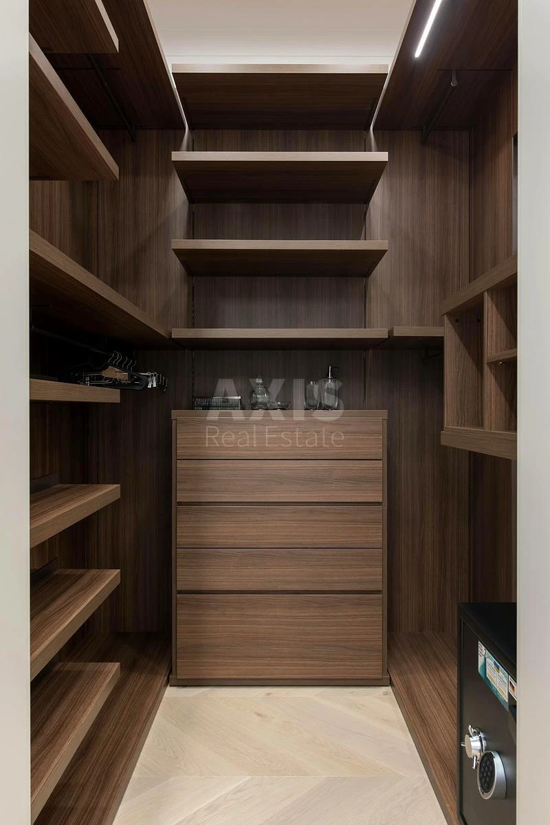 4k apartment vul. Glazunova 136774311