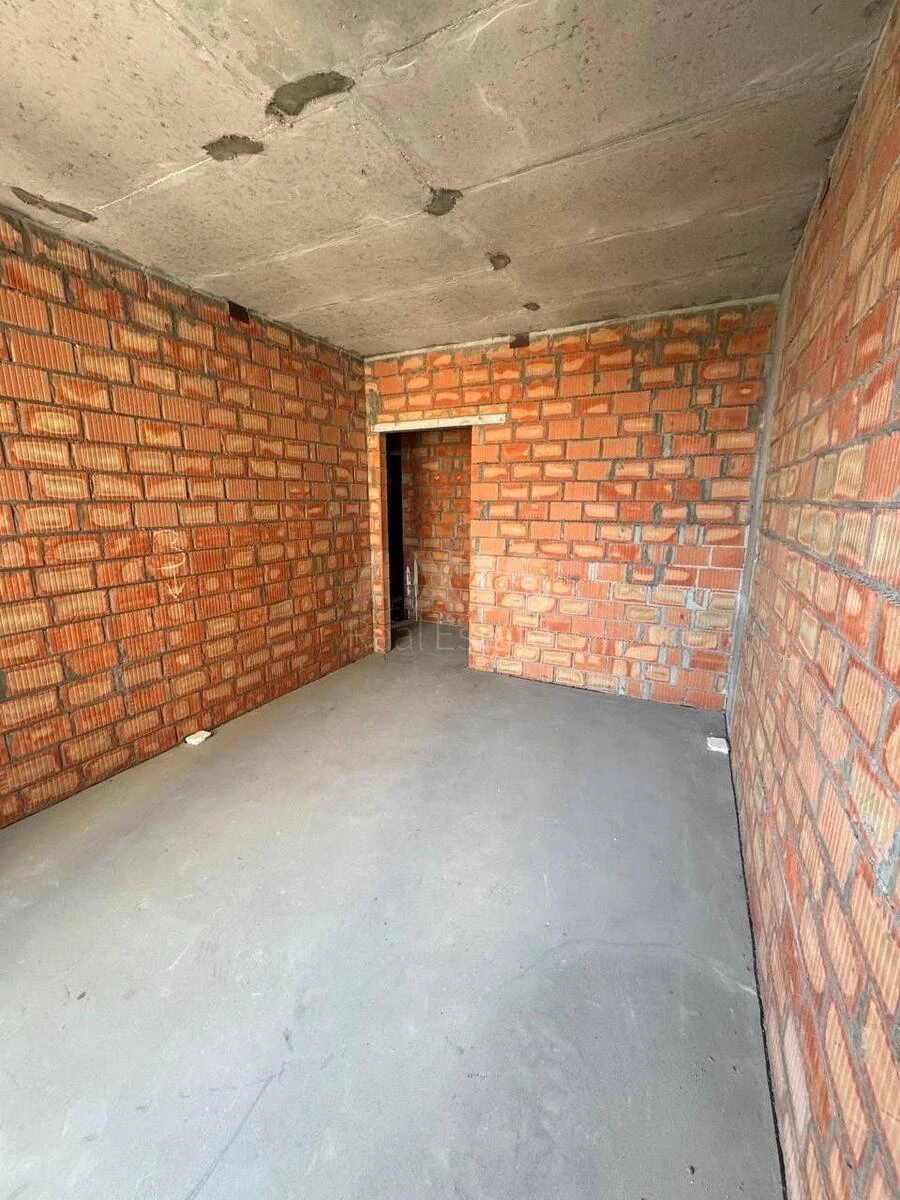 4k apartment vul. Zarichna 16680612