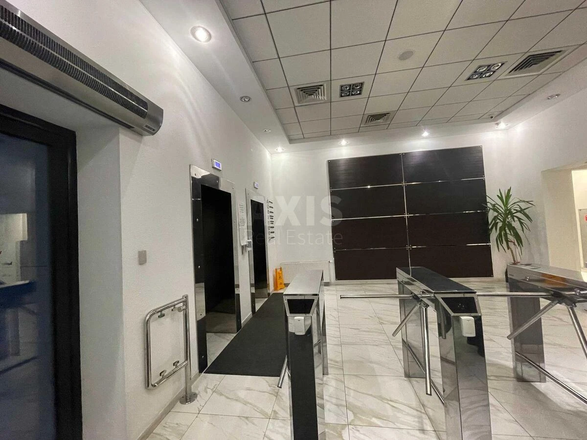 Офис бул. Николая Михновского 19, 370м2681141