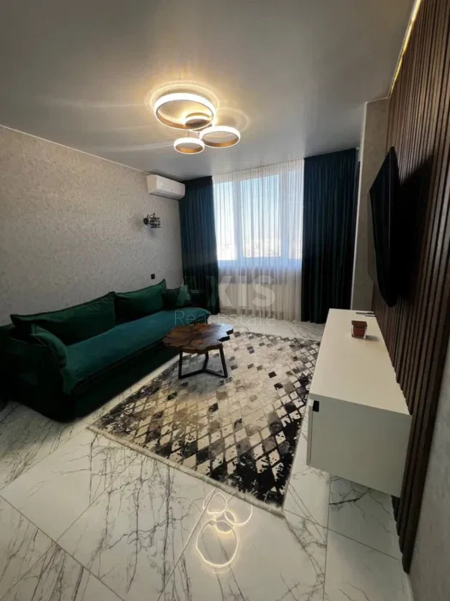 2к квартира ул. Сверстюка Евгения 4411521
