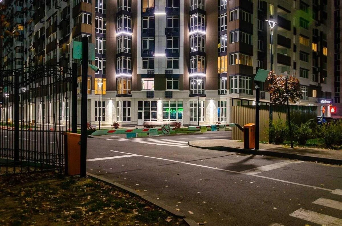 5k apartment vul. L'vivs'ka 15665858