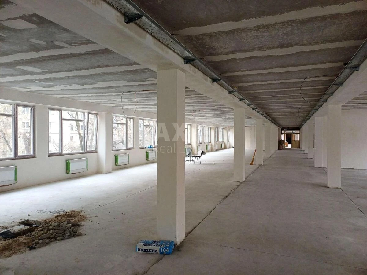 Office vul. Preobrazhens'ka 25, 700m2668102
