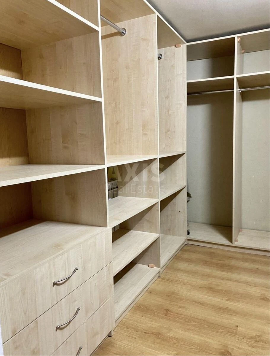 4k apartment vul. Urlivs'ka 8А7154114