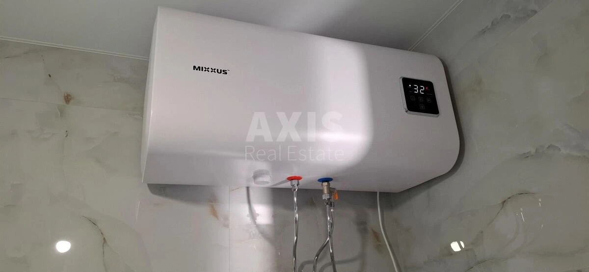 1к квартира ул. Александра Олеся 17631620